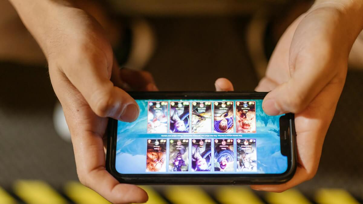 Varför fredagskvällar är den mest populära tiden för onlineunderhållning illustration